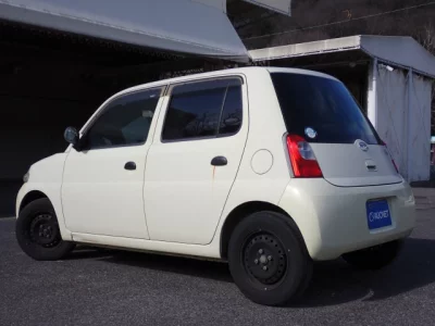 Daihatsu Esse