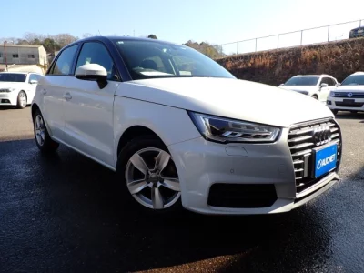 Audi A1  с аукциона в Японии