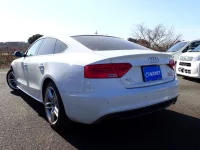 Audi A5 лот № 33514 оценка 3.5  с аукциона в Японии 1