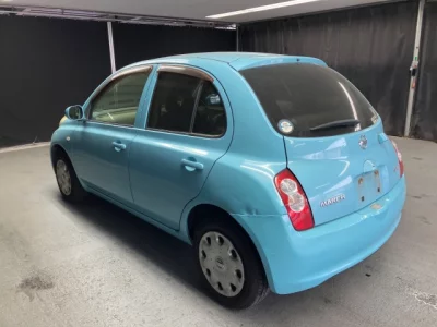 Nissan MARCH  с аукциона в Японии