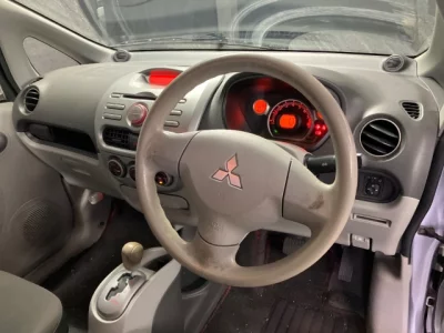 Mitsubishi I  с аукциона в Японии