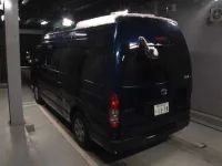 Toyota HIACE VAN лот № 9725 оценка R  с аукциона в Японии 1