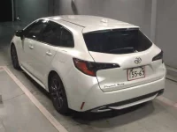 Toyota COROLLA TOURING лот № 8132 оценка 4.5  с аукциона в Японии 1