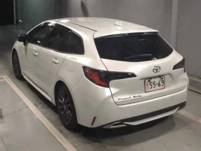 Toyota COROLLA TOURING  с аукциона в Японии