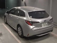 Toyota COROLLA TOURING лот № 8370 оценка 4  с аукциона в Японии 1