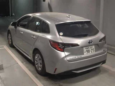 Toyota COROLLA TOURING  с аукциона в Японии