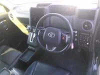 Toyota JPN TAXI лот № 18 оценка R  с аукциона в Японии 2