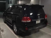 Toyota LAND CRUISER лот № 8187 оценка 4  с аукциона в Японии 1