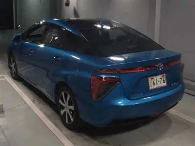 Toyota MIRAI  с аукциона в Японии