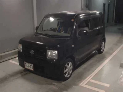 Toyota PIXIS SPACE  с аукциона в Японии