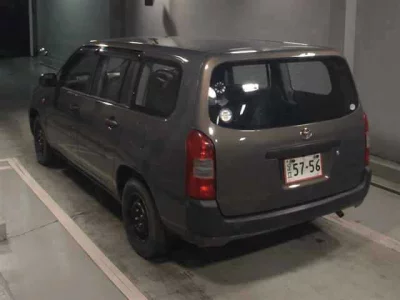 Toyota PROBOX  с аукциона в Японии