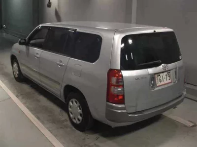 Toyota SUCCEED