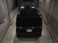 Toyota VOXY лот № 170 оценка R  с аукциона в Японии 6