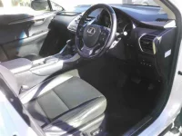Lexus NX лот № 8079 оценка 3.5  с аукциона в Японии 2