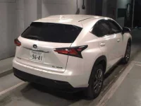Lexus NX лот № 8079 оценка 3.5  с аукциона в Японии 4