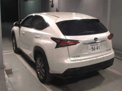 Lexus NX  с аукциона в Японии