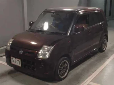 Nissan PINO