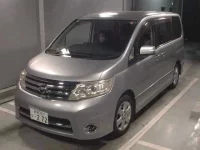 Nissan SERENA лот № 3011 оценка 4  с аукциона в Японии 3