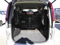 Nissan SERENA лот № 3011 оценка 4  с аукциона в Японии 9