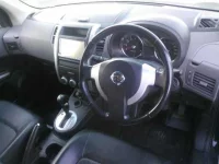 Nissan X-TRAIL лот № 8229 оценка 4  с аукциона в Японии 2
