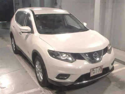 Nissan X-TRAIL
