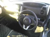 Honda N BOX лот № 8203 оценка 4  с аукциона в Японии 2