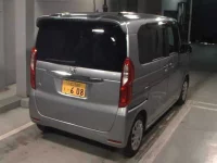 Honda N BOX лот № 8203 оценка 4  с аукциона в Японии 4