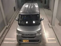Honda N BOX лот № 8203 оценка 4  с аукциона в Японии 5