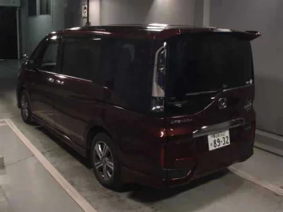 Honda STEP WAGON