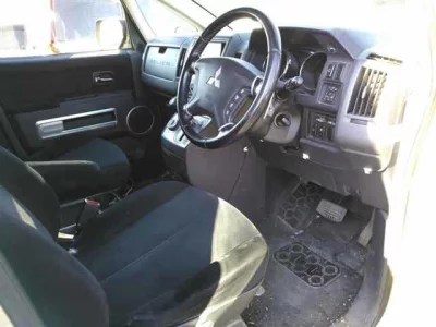 Mitsubishi DELICA D5