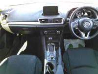 Mazda AXELA лот № 7031 оценка 4  с аукциона в Японии 7