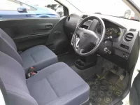 Daihatsu MIRA лот № 1052 оценка 3.5  с аукциона в Японии 2