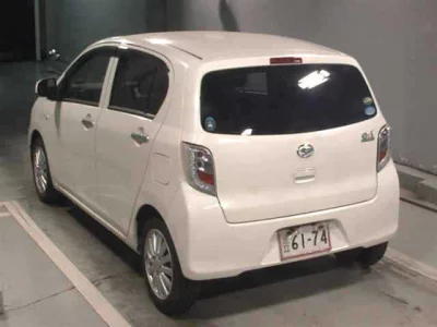 Daihatsu MIRA E S
