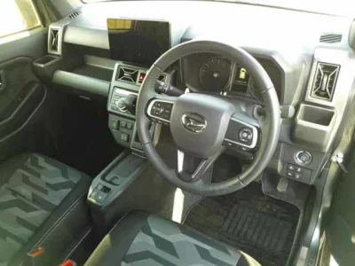 Daihatsu TAFT
