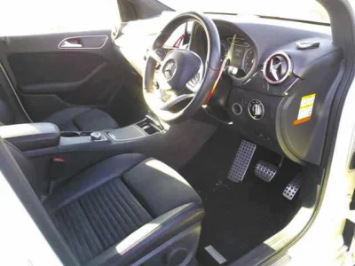 Mercedes-Benz B CLASS