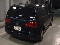 Volkswagen GOLF TOURAN лот № 123 оценка 3  с аукциона в Японии 4