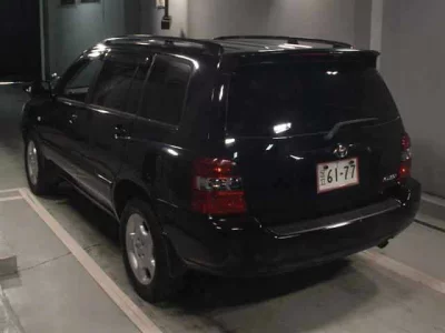 Toyota KLUGER  с аукциона в Японии