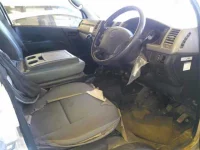 Toyota HIACE VAN лот № 4535 оценка 3.5  с аукциона в Японии 2