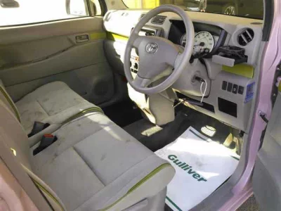 Toyota PIXIS SPACE  с аукциона в Японии