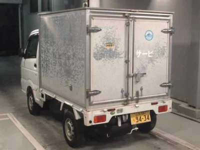 Nissan CLIPPER TRUCK
