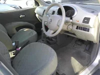 Nissan MARCH лот № 8429 оценка 3  с аукциона в Японии 2