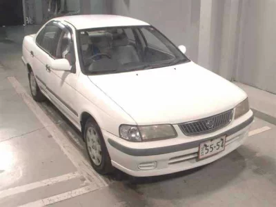 Nissan SUNNY  с аукциона в Японии