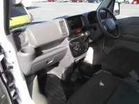 Mitsubishi MINICAB VAN лот № 1162 оценка R  с аукциона в Японии 7