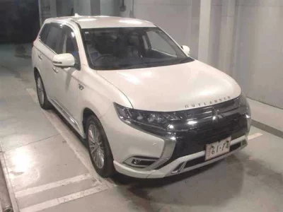 Mitsubishi OUTLANDER PHEV
