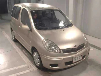 Toyota FUNCARGO  с аукциона в Японии