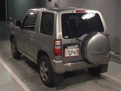Mitsubishi PAJERO MINI