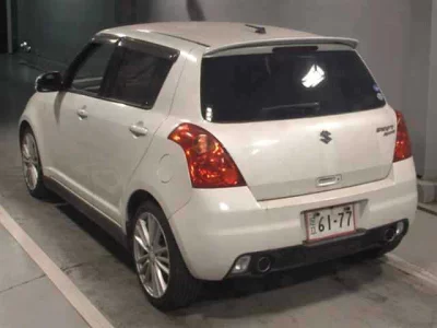 Suzuki SWIFT  с аукциона в Японии