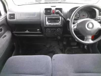 Suzuki WAGON R лот № 3039 оценка 2  с аукциона в Японии 7