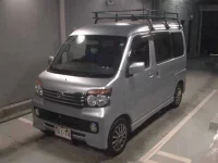 Daihatsu Atrai Wagon лот № 3032 оценка 4  с аукциона в Японии 3