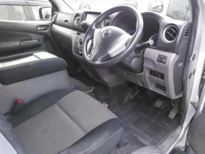 Nissan CARAVAN VAN